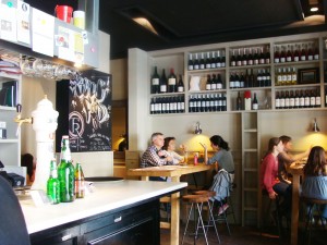 Casa Amatller y El Filete Ruso: turismo urbano en Barcelona/Casa Amatller and El Filete Ruso: urban tourism in Barcelona Casa Amatller y El Filete Ruso: turismo urbano en Barcelona/Casa Amatller and El Filete Ruso: urban tourism in Barcelona