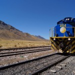 De Puno a Cusco en el Andean Explorer, un tren de mágicos contrastes en Perú/From Puno to Cusco in the Andean Explorer, a train of magic contrasts in Peru